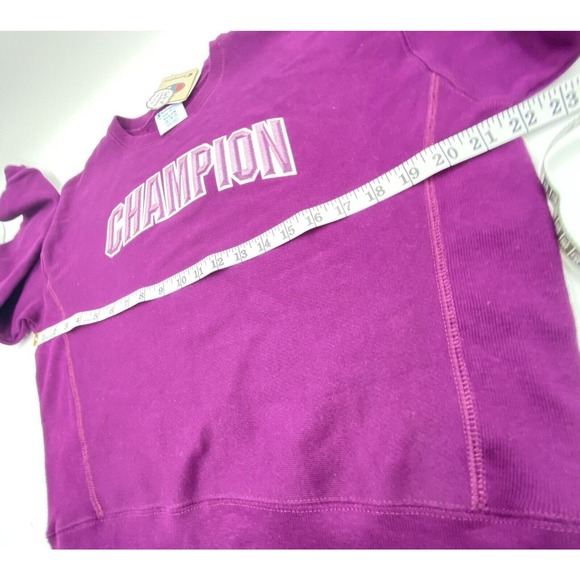 Champion Reverse Weave Purple Embroidered Sweatshirt Size Medium NWT - Picture 3 of 4